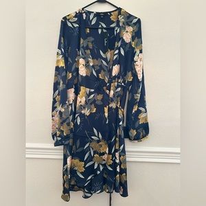 Brand new Lulus wrap dress